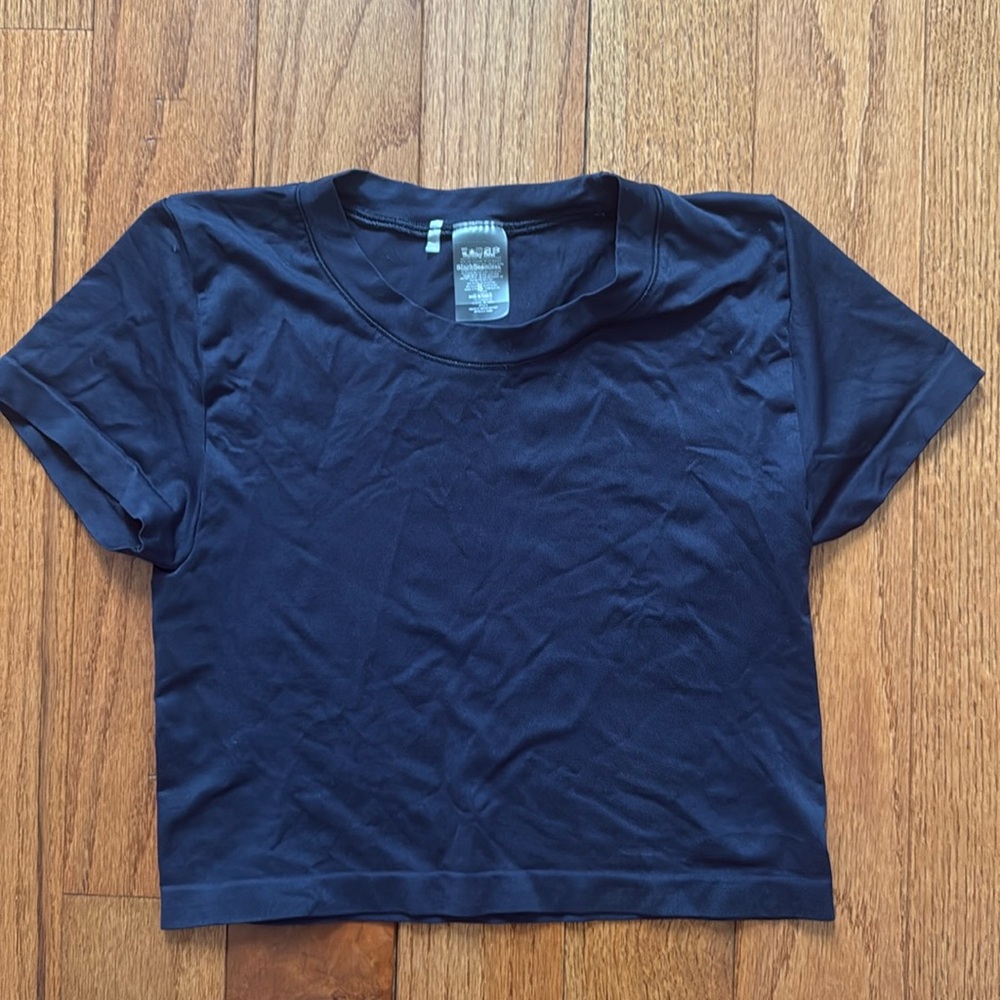 Aritzia Sunday best sinch seamless crop navy